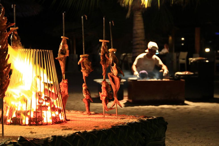 Velassaru Maldives Sands Restaurant BBQ